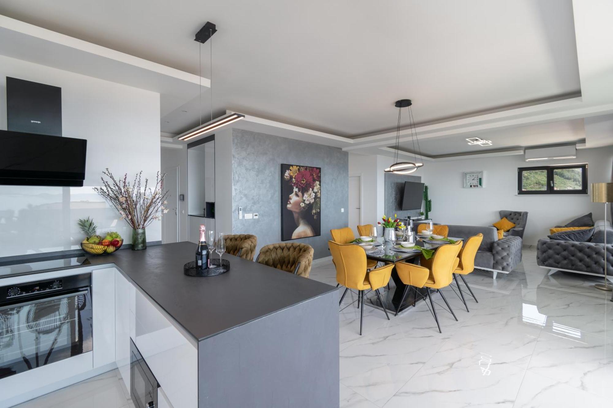 Ferienwohnung Lux Penthouse Panoramic View With Jacuzzi Makarska Exterior foto