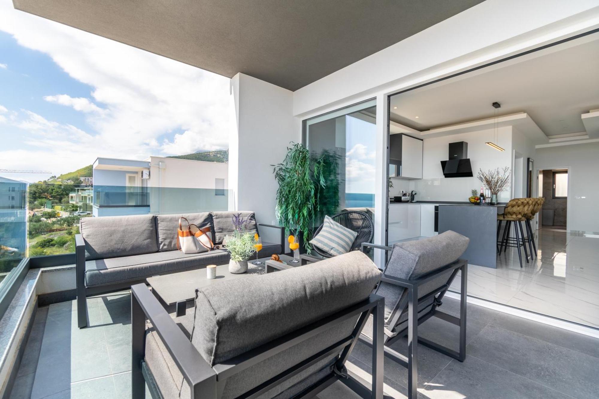 Ferienwohnung Lux Penthouse Panoramic View With Jacuzzi Makarska Exterior foto
